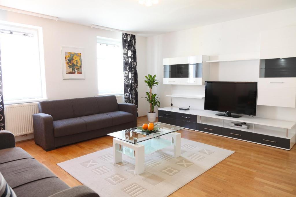 3 Rooms Sunny Apartments-Schoenbrunn, 100M2 With Balcony Wien Phòng bức ảnh